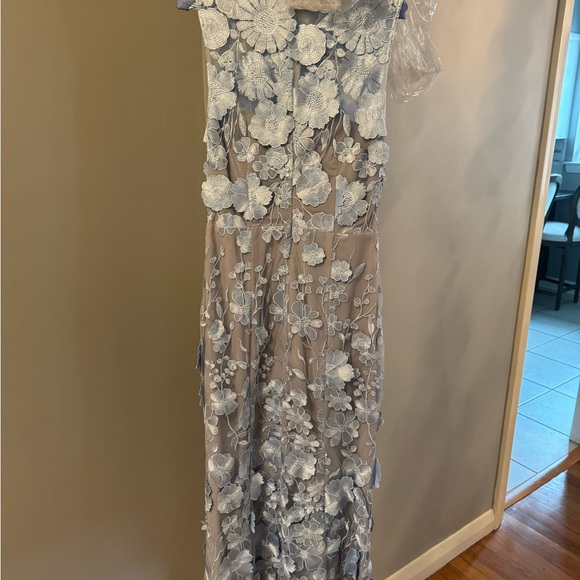 Elliatt Selene Midi Cocktail dress - Picture 3 of 6